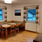 Kroell Katharina Apartamento