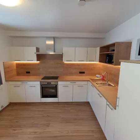 Kroell Katharina Apartment *