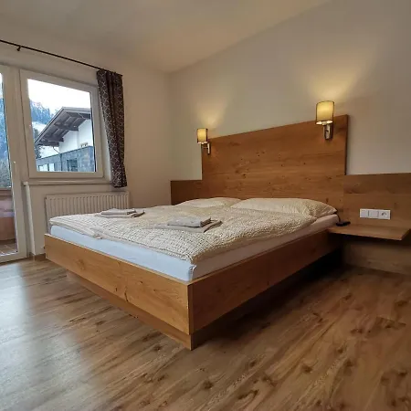 Kroell Katharina شقة زيل أم زيلر